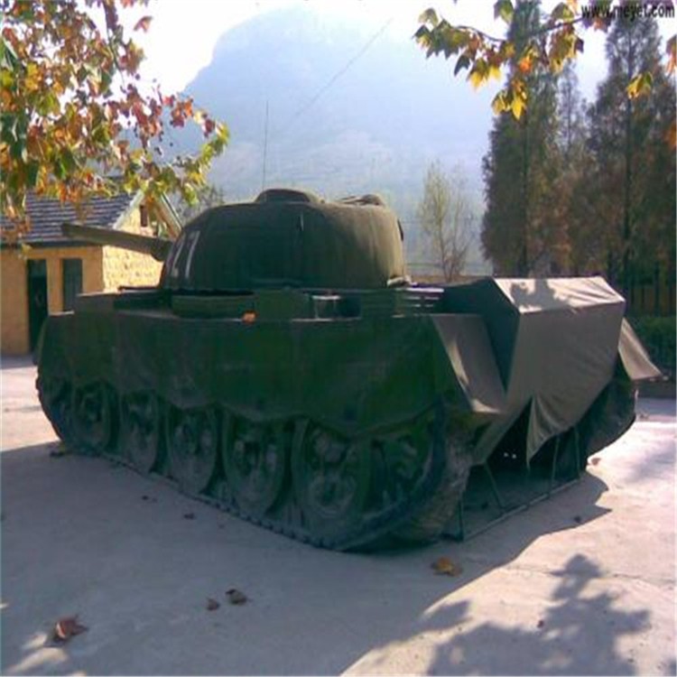 永清大型充气坦克